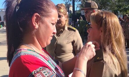 Ascienden a jóvenes oficiales de las Fuerzas Armadas Revolucionarias en Cienfuegos