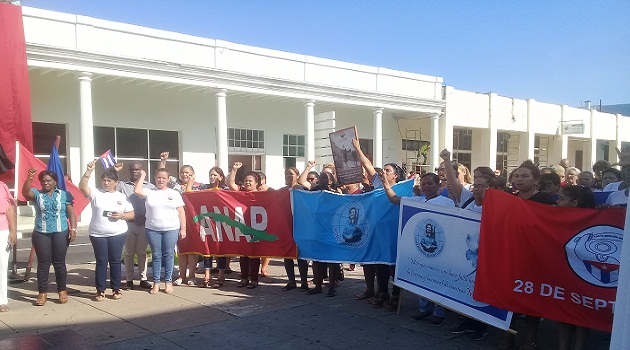 Cienfuegos sede de acto nacional por aniversario 62 de la Federación de Mujeres Cubanas