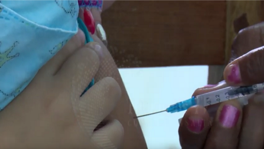 📹 Cienfuegos comenzó campaña nacional de vacunación anticovid con dosis de refuerzo