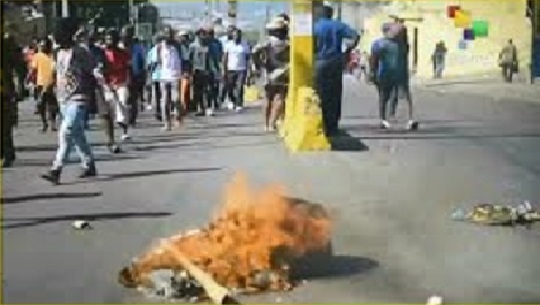 Pueblo haitiano conmemora levantamiento de esclavos con protestas sociales