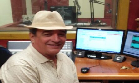 Radiocubana100 Paco Reyes, experiencias y vivencias de casi cuatro décadas en la radio