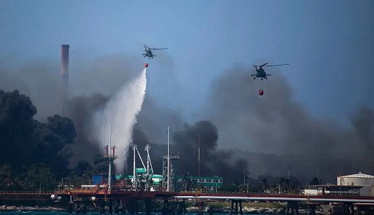 Contener las llamas y proteger vidas humanas prioridad ante el incendio en Base de Supertanqueros de Matanzas