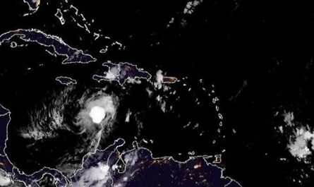 Tormenta tropical Ian gana en intensidad