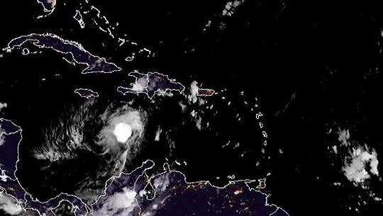 Tormenta tropical Ian gana en intensidad