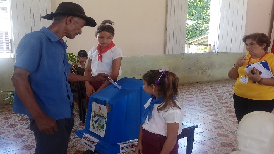 🎧 José Luis, de Guaos: voté por mí y por mis hijos