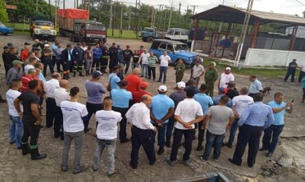 Brigadas de la Empresa Eléctrica en Cienfuegos parten hacia Pinar del Río