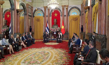 Vietnam estará siempre con Cuba, ratifica presidente Xuan Phuc