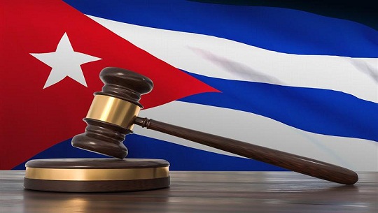 Fiscalía de Cuba califica como delitos sucesos ocurridos tras huracán