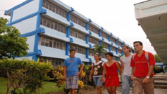 🎧 Desarrolla Universidad de Cienfuegos cursos previos a su Convención Científica Internacional