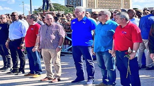 Cuba rindió homenaje hoy a legendario Comandante guerrillero