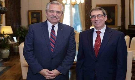 Presidente de Argentina recibió a canciller cubano