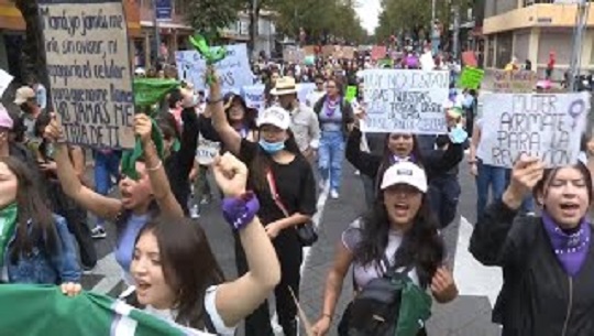 🎧 Llaman a prevenir feminicidios en Ecuador y América Latina