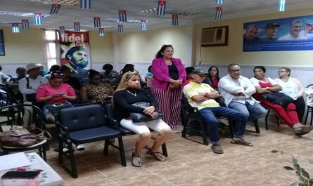 Sesionó Pleno Provincial de los CDR en Cienfuegos