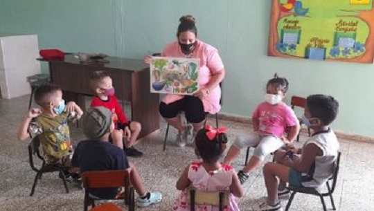 Convocan en Cienfuegos a la implementación de variantes para el cuidado de niños de Primera Infancia