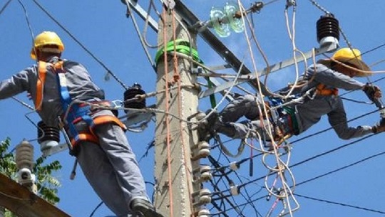 Cienfuegos, Eléctricos en Revolución