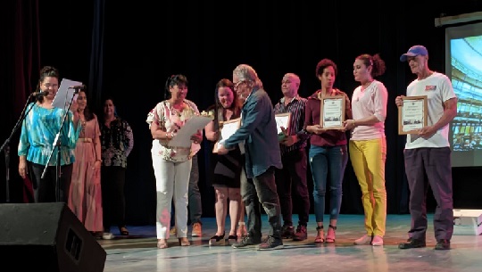 🎧 Cienfuegos: Entregan reconocimientos en gala por el Día del Trabajador de la Cultura