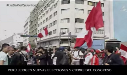 Perú afronta grave caos político