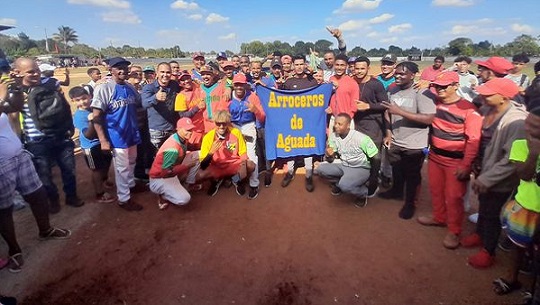 La Serie Provincial de Béisbol en Cienfuegos cerró sus cortinas este jueves con el triunfo del equipo de Aguada de Pasajeros