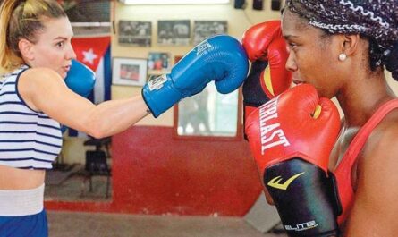 Inédito: ¡Hoy, primer cartel de boxeo femenino en Cuba!