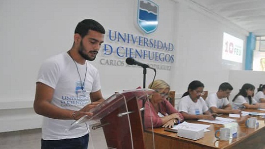 Un joven cienfueguero que revoluciona la Federación de Estudiantes Universitarios