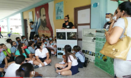 Contribuyen científicos de Cienfuegos a formación vocacional de jóvenes