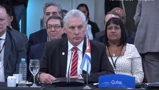 Presidente cubano denuncia en Cumbre de Celac injerencia de EEUU