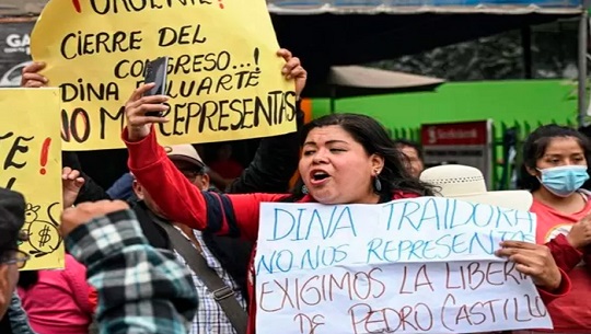 🎧 Peruanos exigen la renuncia de Dina Boluarte y el cierre del Congreso