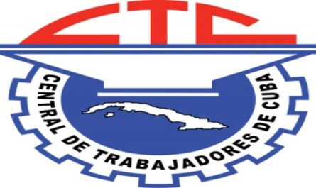 Reconoce la CTC en Cienfuegos a trabajadores y colectivos destacados