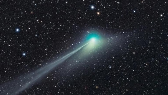 Mañana el “cometa verde” alcanzará su máximo acercamiento a la Tierra