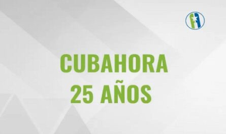 Díaz-Canel felicitó a revista digital Cubahora por aniversario