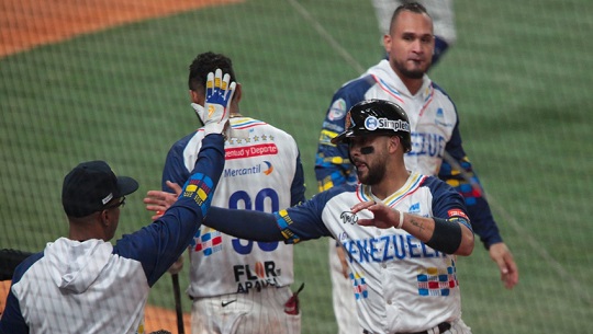 Los Leones “arrinconaron” a Cuba en Serie del Caribe de Béisbol