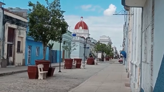 📹 Centro histórico urbano de la ciudad de Cienfuegos