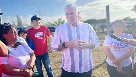 Con un recorrido por la comunidad Aeropuerto, en el municipio villaclareño de Santa Clara, iniciaron este jueves sus intercambios con el pueblo los candidatos a diputados a la Asamblea Nacional del Poder Popular (Parlamento) de ese territorio, entre los que se encuentra el Presidente Miguel Díaz-Canel.