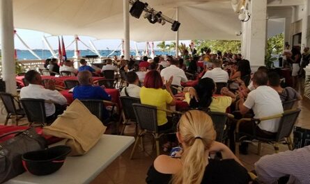 Celebran en Cienfuegos Día del trabajador del Turismo