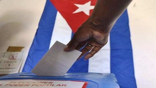 El presidente de Cuba, Miguel Díaz-Canel, repudió las campañas de descrédito que impulsan hoy los enemigos de la Revolución