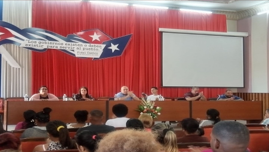 Recorren espacios clave candidatos a diputados a la Asamblea Nacional del Poder Popular por Cienfuegos