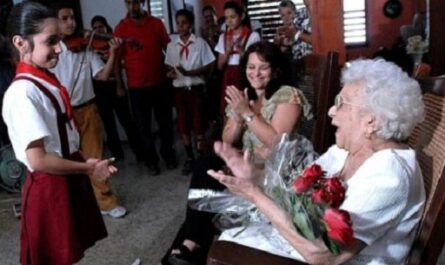 Evoca Cuba a heroína cienfueguera Melba Hernández en aniversario de su muerte