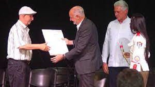 📹 Otorgan Premios Nacionales de Periodismo José Martí