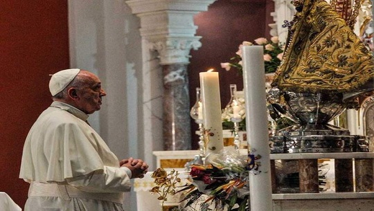 Presidente de Cuba deseó pronta recuperación al Papa Francisco