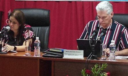 Con la presencia del Primer Secretario del Comité Central del Partido Comunista de Cuba, Miguel Díaz Canel Bermúdez, concluyó este jueves la visita del Secretariado del Comité Central y su estructura auxiliar a la provincia de Cienfuegos.