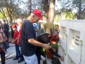 Homenaje a los caídos en Playa Girón