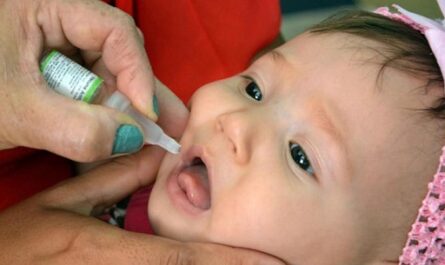 Desde hoy, segunda etapa de vacunación antipoliomielítica en Cuba