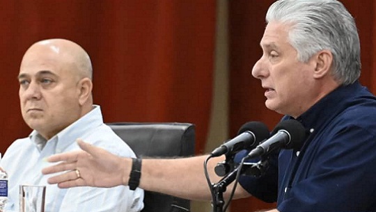 Preside Miguel Díaz-Canel intercambio en Cienfuegos sobre desafíos para enfrentar la situación económica del país