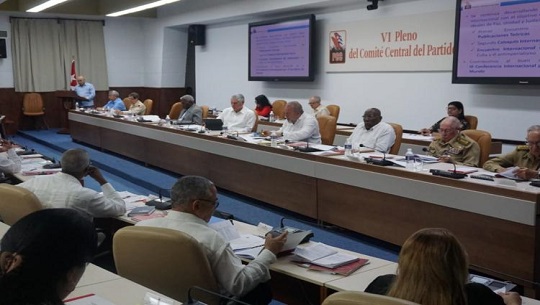 Diaz-Canel chairs 6th Plenary Session of Communist Party of Cuba