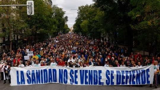 Llaman a huelga sectores sanitario y educativo de España