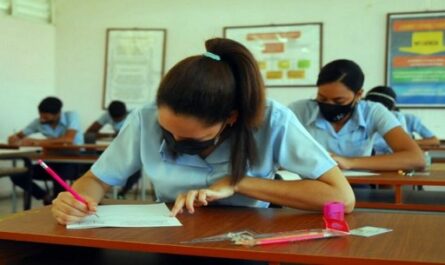Aclara Ministerio de Educación Superior dudas sobre el proceso de ingreso (Foto tomada de Cubadebate)