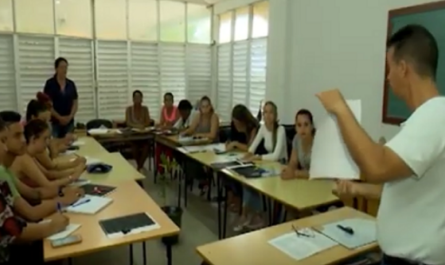 Diseñan nuevas estrategias científico-educativas para curso escolar 2023-2024 en Cienfuegos