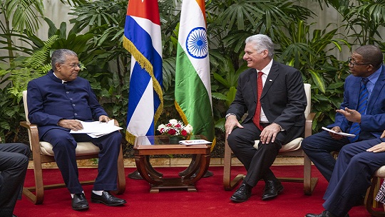 El presidente de Cuba, Miguel Díaz-Canel, recibió este jueves al jefe de Gobierno del estado indio de Kerala, Pinarayi Vijayan.