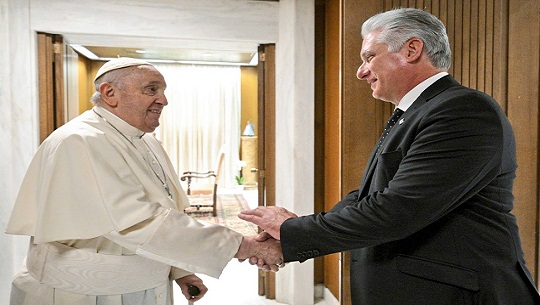 Sostiene Díaz-Canel encuentro con el Papa Francisco