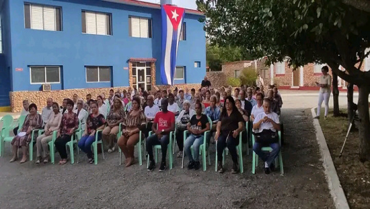 Entregan en Cienfuegos reconocimientos ambientales territoriales 